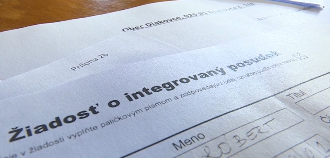 Na ilustračnej snímke žiadosť o integrovaný posudok.