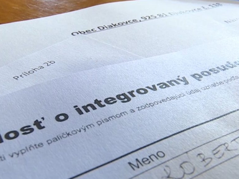 Na ilustračnej snímke žiadosť o integrovaný posudok.