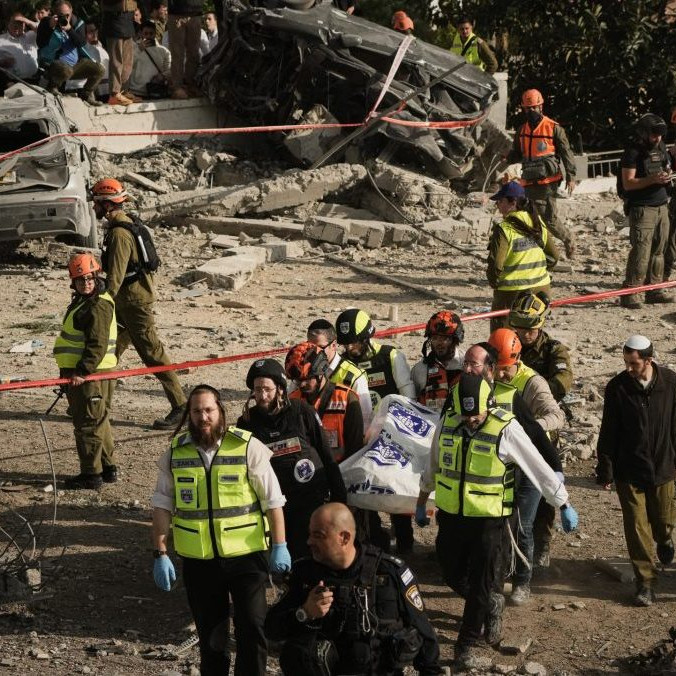 Iránska raketa zasiahla obytnú štvrť.