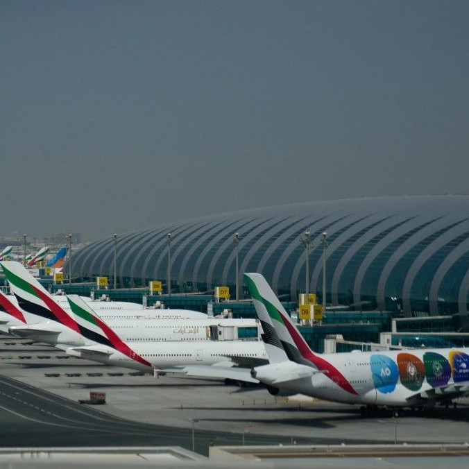 Na ilustračnej snímke letisko v Dubaji.