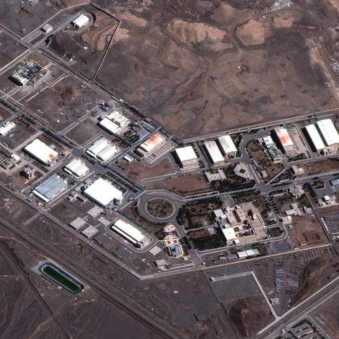 Iránske jadrové zariadenie Natanz na satelitnej snímke.