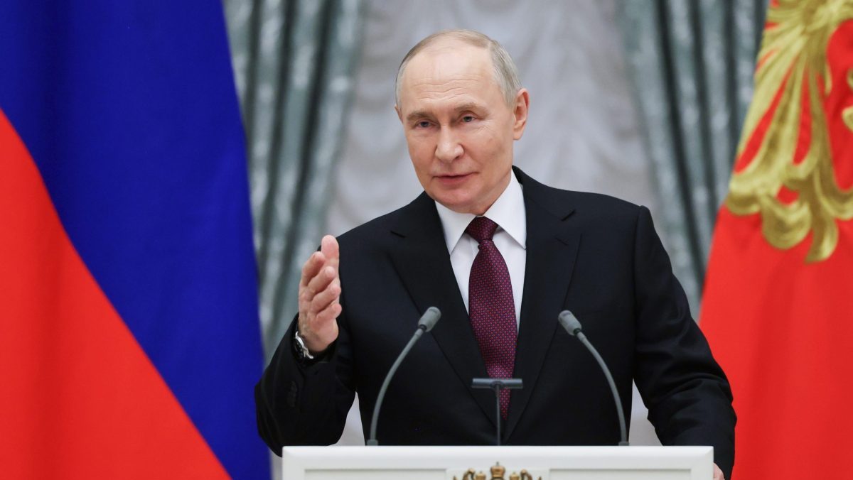 Rusko chcelo pom&ocirc;cť Orb&aacute;novi pred voľbami fingovan&yacute;m atent&aacute;tom, zistil The Washington Post