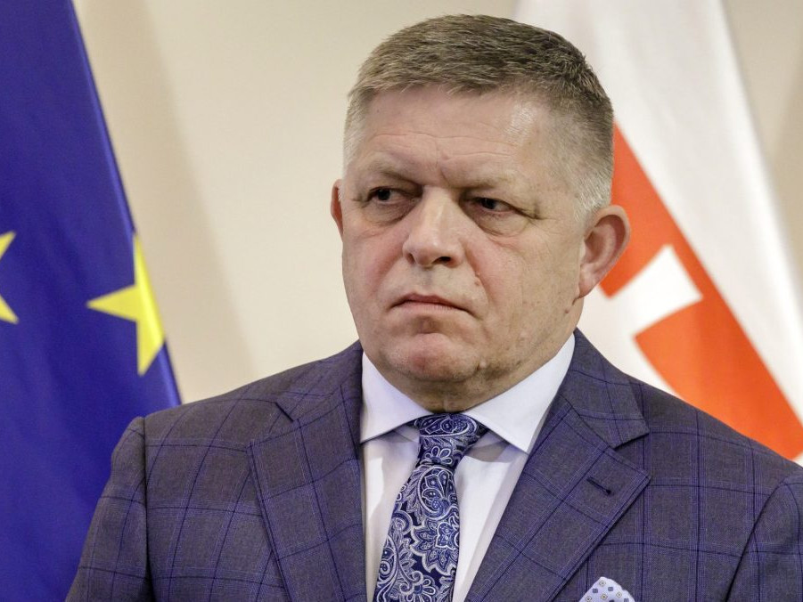 Predseda vlády SR Robert Fico.