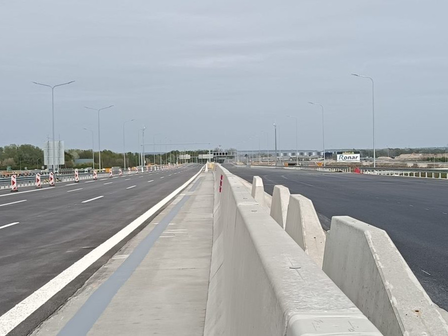 Znovuotvorený úsek diaľnice D1.