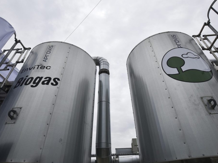 V obci Ožďany otvorili stanicu na výrobu biometánu.