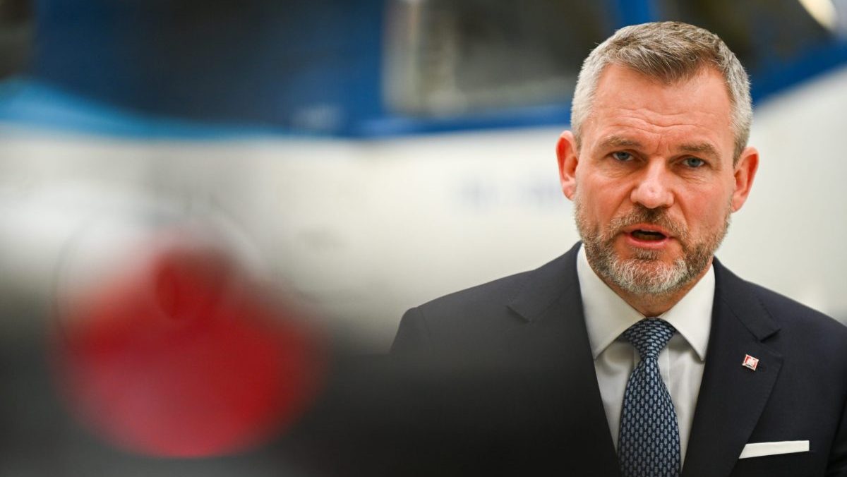 Peter Pellegrini: Nesmieme podceňovať hrozbu, že k n&aacute;m zabl&uacute;di raketa alebo dron, zameran&aacute; p&ocirc;vodne na in&eacute; ciele