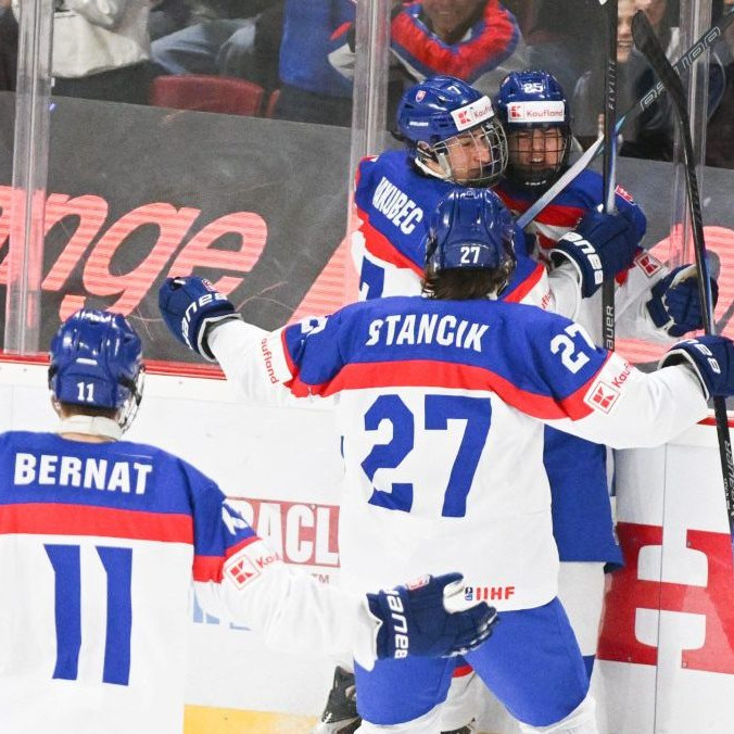 Historické víťazovo, obrovský skalp: Mladí Slováci zdolali favorizovanú Kanadu na úvod MS do 18 rokov