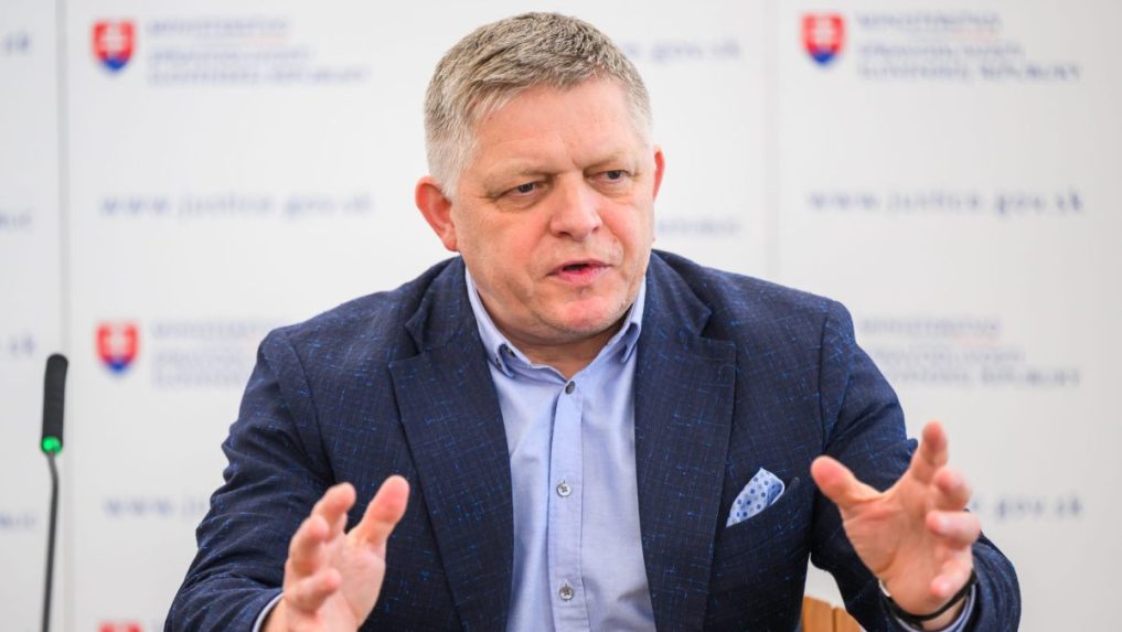 Na snímke predseda vlády SR Robert Fico (Smer-SD).