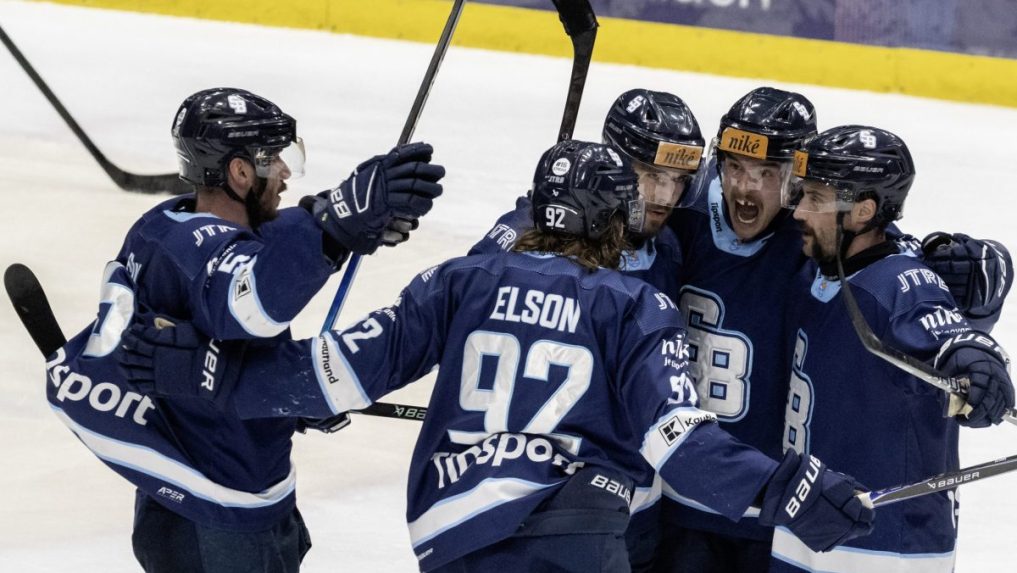 Gólová radosť hráčov Slovana..