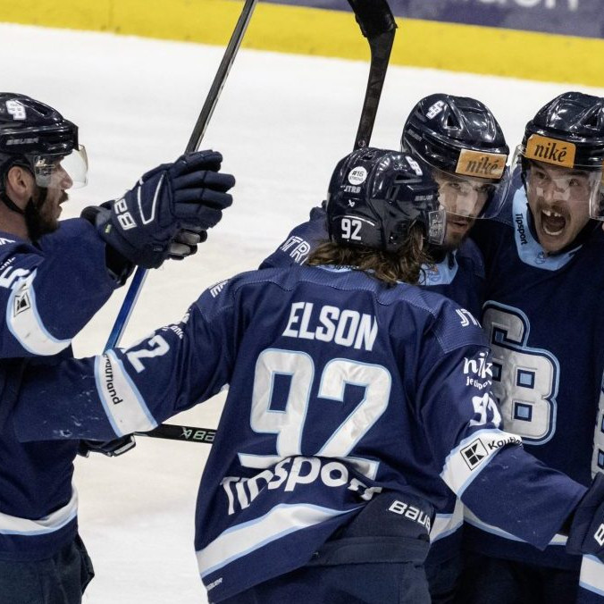 Gólová radosť hráčov Slovana..