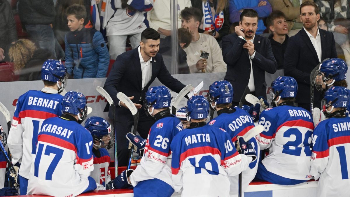 Tr&eacute;ner Dendis po historickom &uacute;spechu 18-ky v skupine MS: Hladn&iacute; po &uacute;spechu zač&iacute;name od nuly