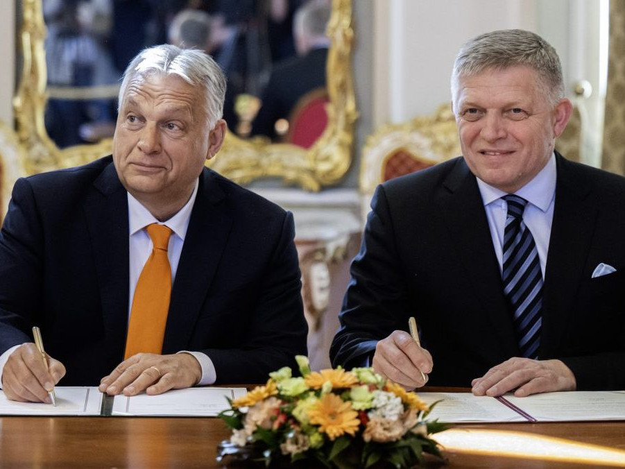 Viktor Orbán a Robert Fico.