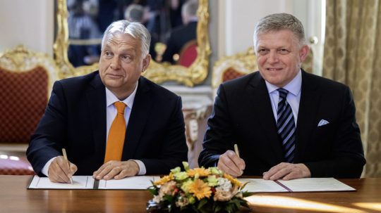 Viktor Orbán a Robert Fico.