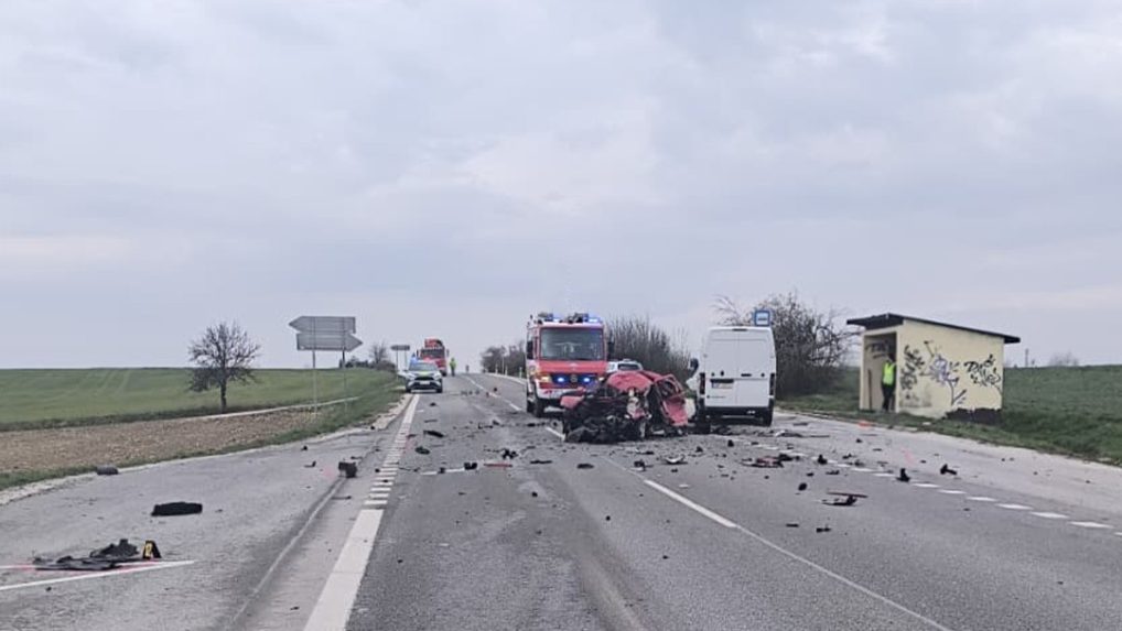 Sn&iacute;mka z miesta nehody.