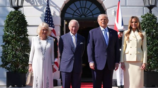 Britský kráľovský pár na návšteve v Bielom dome.