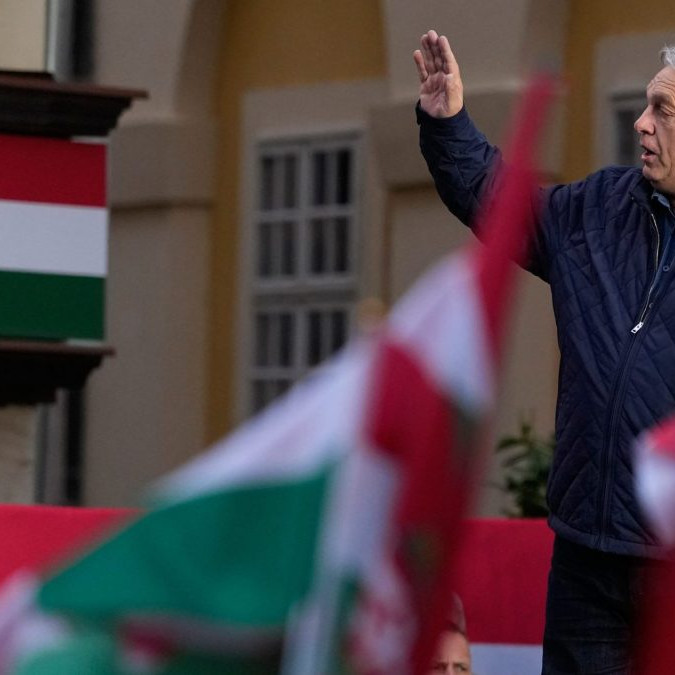 Viktor Orbán ako bojovník či nositeľ korupcie: Slovenskí politici komentovali voľby v Maďarsku