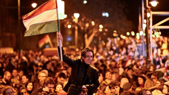 Reakcie podporovateľov strany TISZA na výsledky volieb v Budapešti.