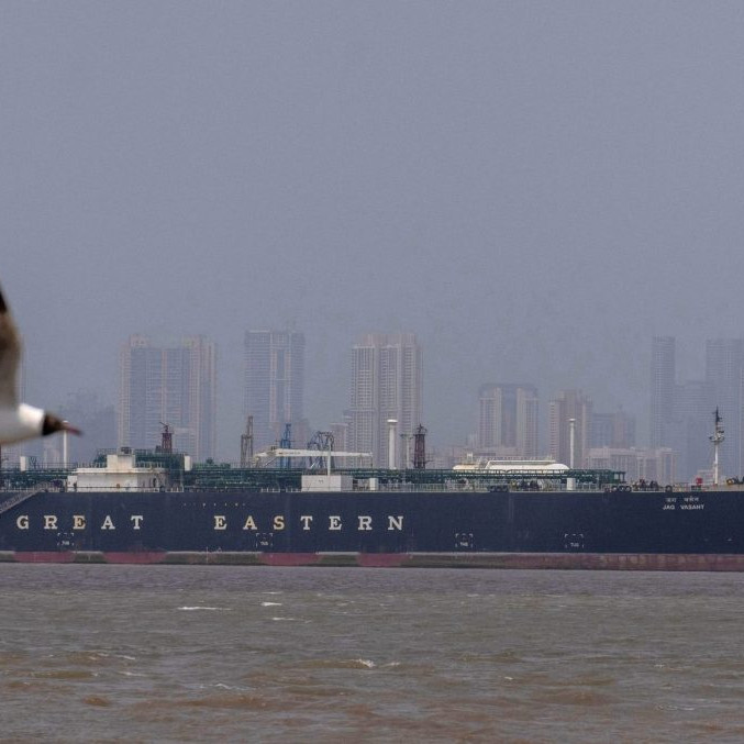 Rýchle otvorenie Hormuzu je v nedohľadne, viaceré krajiny sa pripravujú na krízové scenáre