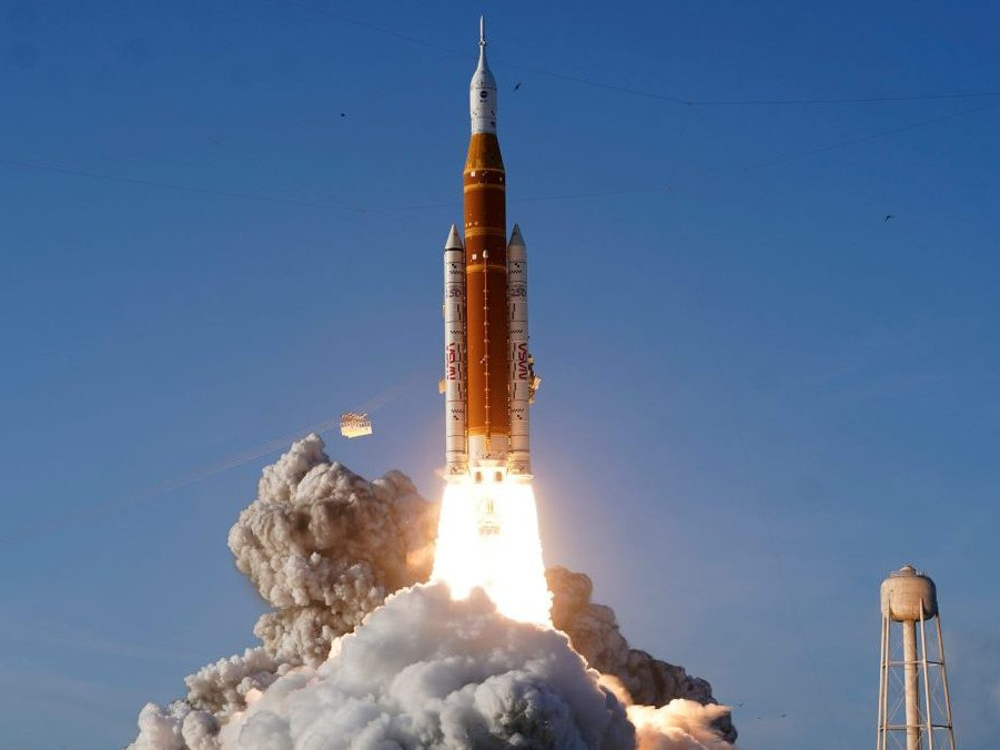 Štart rakety misie Artemis II.