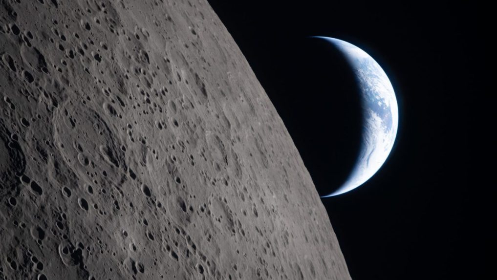 &Scaron;tvorčlenn&uacute; pos&aacute;dku misie Artemis II pri oblete Mesiaca vedci z NASA nedok&aacute;zali kontaktovať.