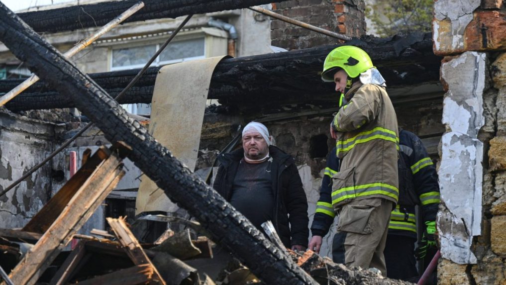 Trosky budovy v Odese.