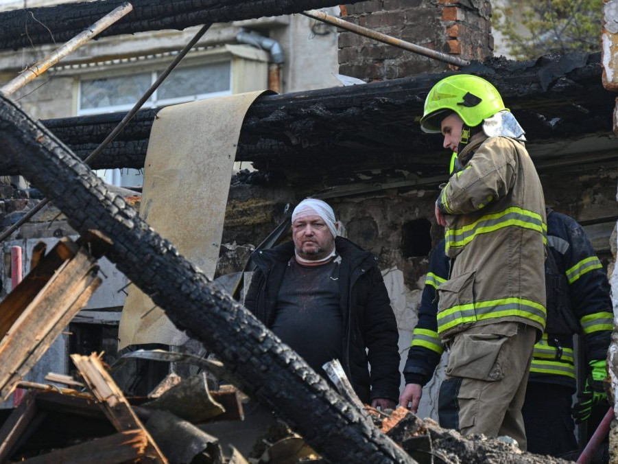 Trosky budovy v Odese.