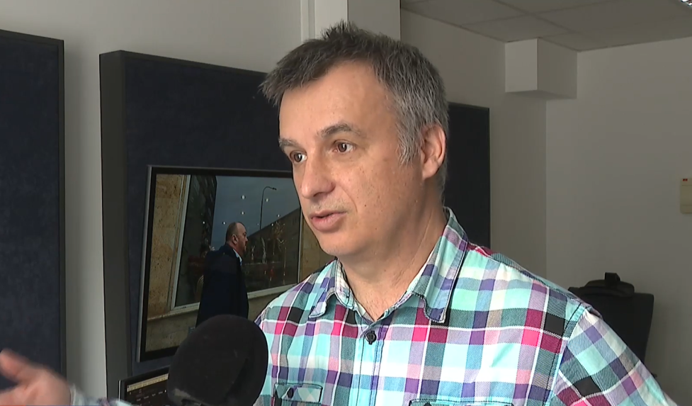 Na snímke redaktor Brada.