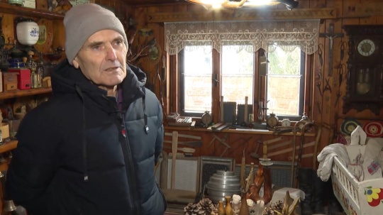 V záľubách pána Ladislava podporoval ešte jeho otec.