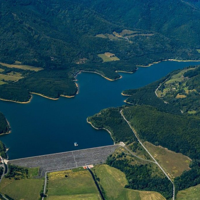 Vodná nádrž Málinec.