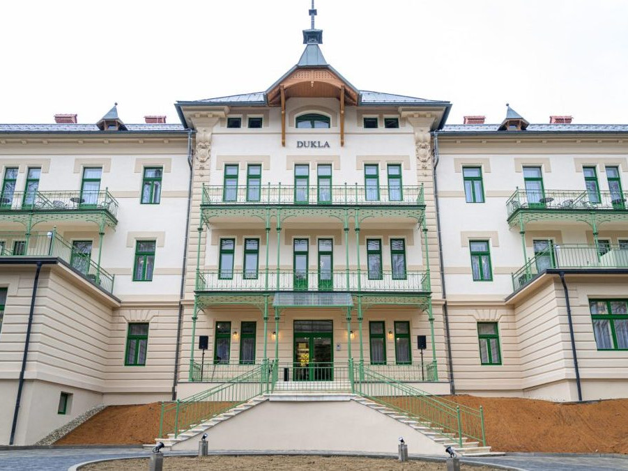 Znovuotvorený a vynovený Hotel Dukla v Bardejovských Kúpeľoch.