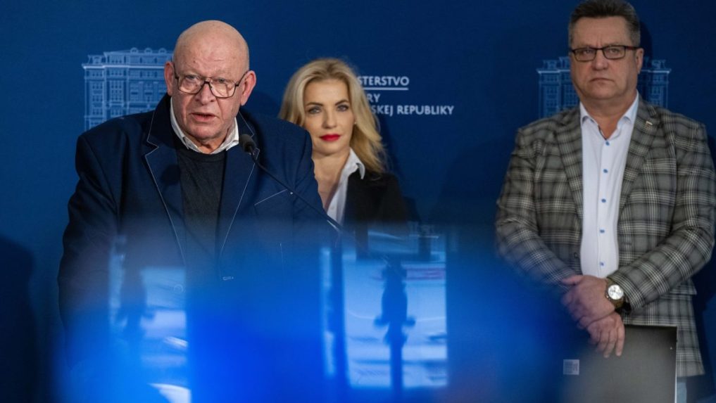 FPU konalo nezákonne, reagujú kultúrne organizácie na rušenie dotácií. Audit odhaľuje zaujímavé veci, tvrdí Oľha