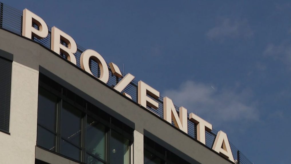 Proxenta lákala ľudí na investície do výroby cukroviniek na Kube.