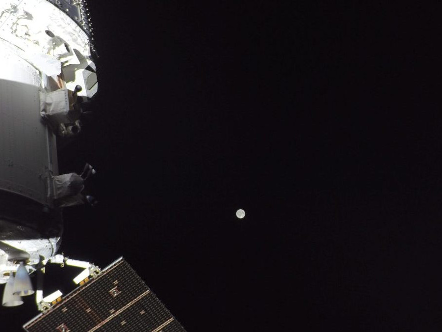 Snímka vyhotovená z vesmírnej lode..