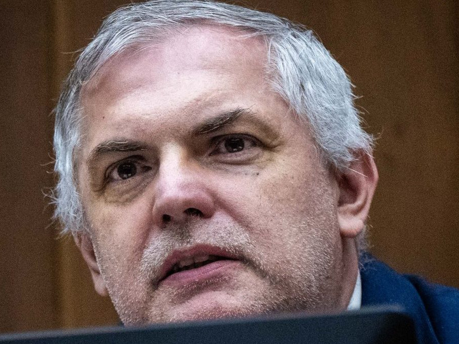 Poslanec NR SR Roman Michelko (SNS).