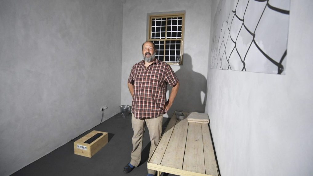 Cela, v akej v&auml;znici ods&uacute;den&yacute;ch počas komunizmu.