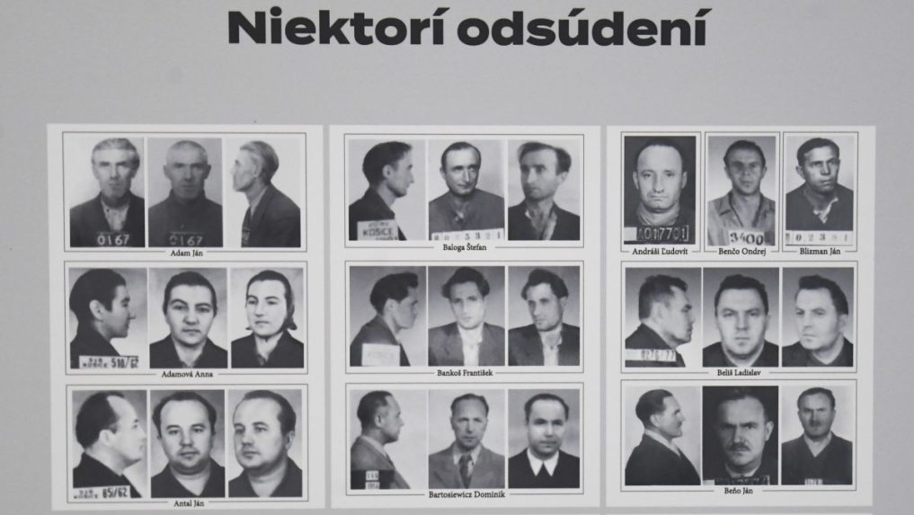 Fotografie odsúdených v bývalej krajskej väznici ŠTB.