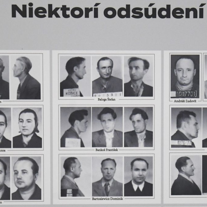 Fotografie odsúdených v bývalej krajskej väznici ŠTB.