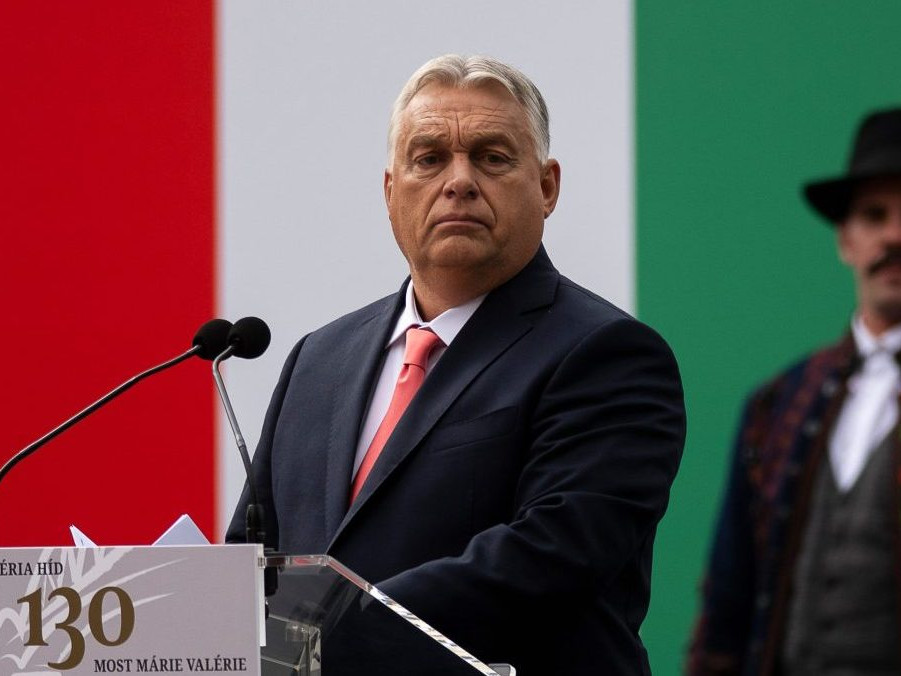 Na snímke Viktor Orbán.