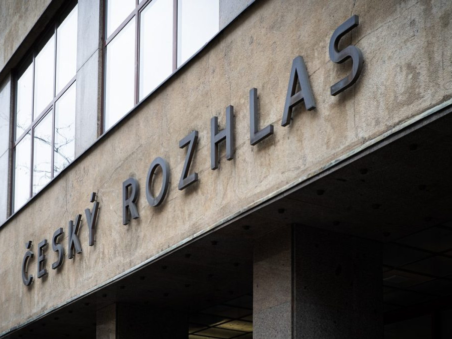 Na snímke budova Českého rozhlasu.