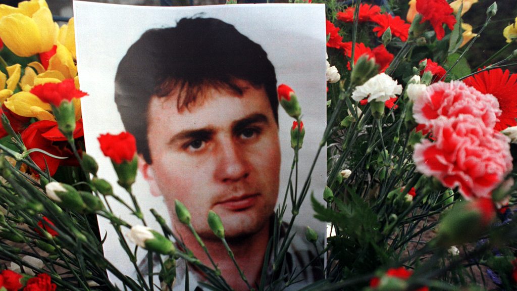 Jeho pr&iacute;pad dodnes &uacute;plne neobjasnili: Od expl&oacute;zie auta, pri ktorej zahynul policajt R&oacute;bert Remi&aacute;&scaron;, uplynulo 30 rokov