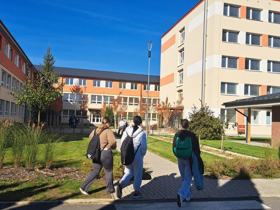 Na ilustračnej snímke školský kampus v Starej Ľubovni.