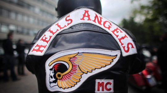 Na archívnej snímke zo 14. júla 2012 člen motorkárskemu klubu Hells Angels vo Frankfurte nad Mohanom.