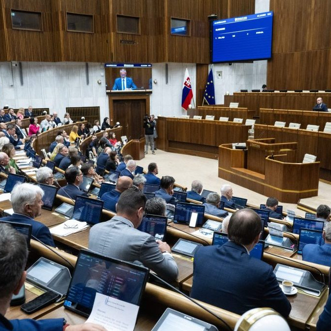 Rokovanie Národnej rady SR.