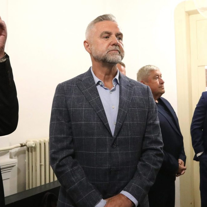 Ostrosledovaná kauza Očistec: Začalo sa hlavné pojednávanie na ŠTS. Na lavici obžalovaných je aj T. Gašpar a N. Bödör