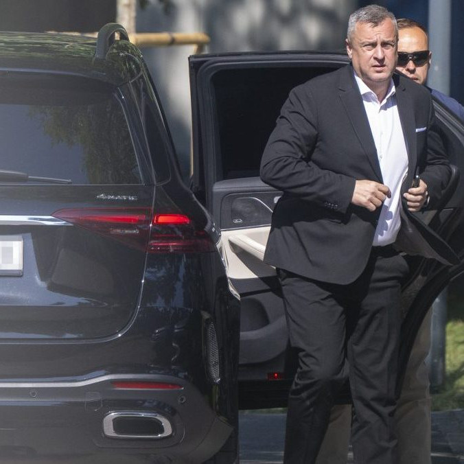 Predseda SNS Andrej Danko pred koaličnou radou.