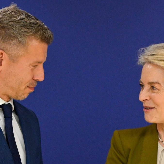 Péter Magyar a Ursula von der Leyenová.
