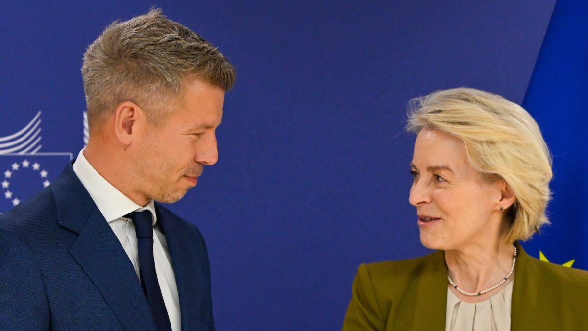 Ak chce Magyar splniť sľub s odblokovan&iacute;m eurofondov, d&ocirc;ležit&aacute; bude mimoriadne r&yacute;chla n&aacute;prava v oblasti pr&aacute;vneho &scaron;t&aacute;tu, p&iacute;&scaron;e N&eacute;pszava