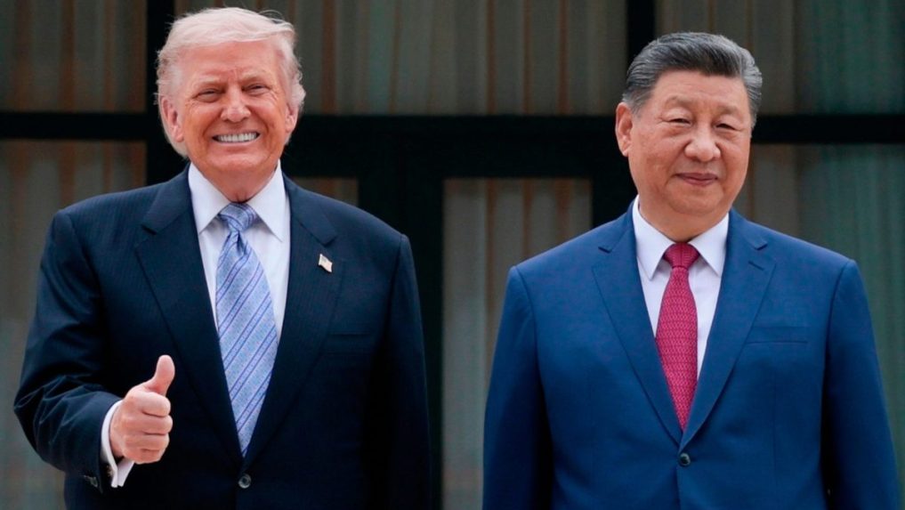Americký prezident Donald Trump a čínsky prezident Si Ťin-pching.