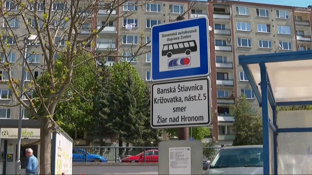 Posledný priamy autobus spájajúci Banskú Štiavnicu a Bratislavu vyrazil 30. apríla.
