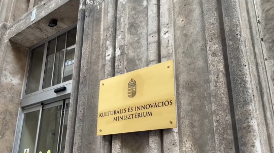 Na snímke budova MTVA.